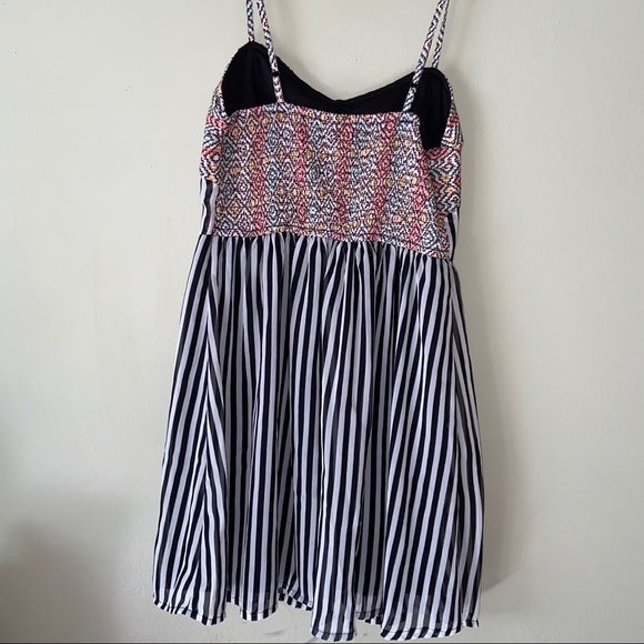 Sundress striped black and white w/ Aztec print XS - Picture 4 of 8